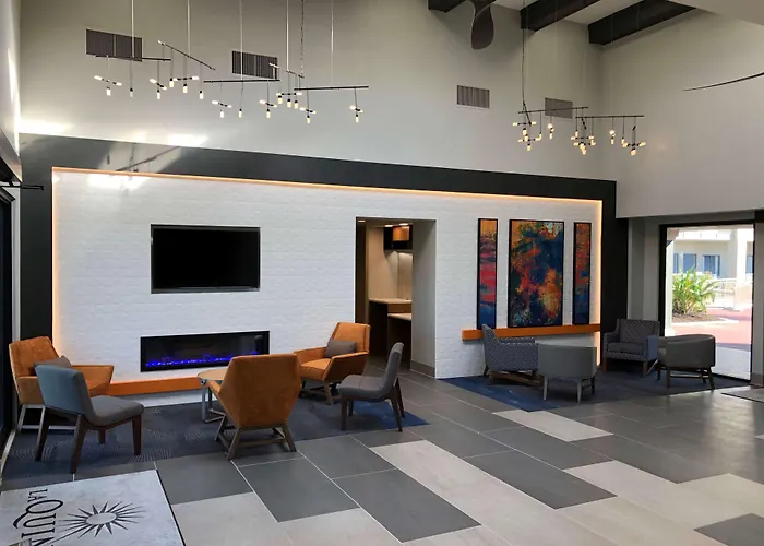 La Quinta By Wyndham Ft. Myers - Sanibel Gateway