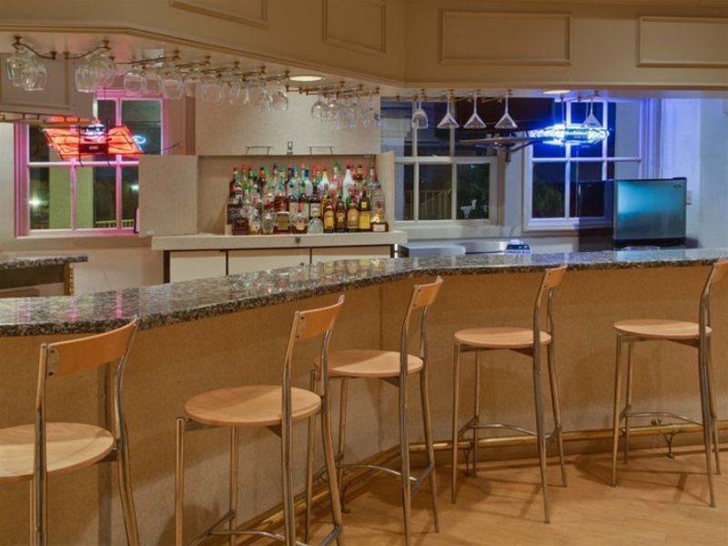 La Quinta By Wyndham Ft. Myers - Sanibel Gateway Hotel